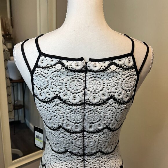 NWT Guess Los Angeles Black & White Scallop Crochet Mini Dress, Size 4 - Picture 12 of 16